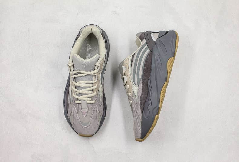 Fake Yeezy 700 V2 tephra sneakers for cheap (3)